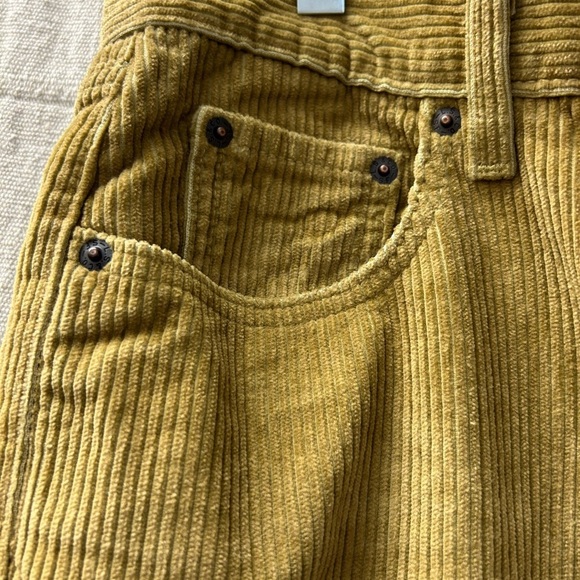 Levi's Low Pro/ NWT/Mid Rise/ Corduroy/ 2 pairs 27/30 and 29/30 - Picture 3 of 11